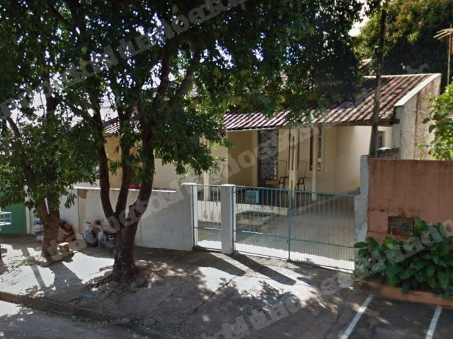 Casa em leilao em Adamantina/SP