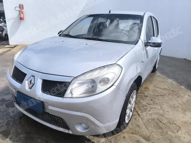 Renault Sandero 2010 em leilao em Brasil