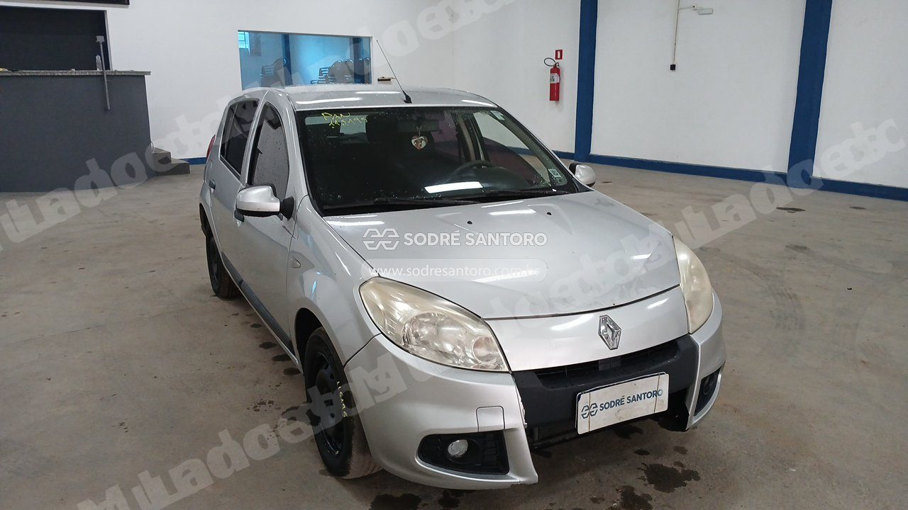 Renault em leilao em São José dos Pinhais/PR