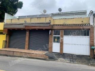Casa de 54 m2 em leilão em Nova Iguaçu/RJ
