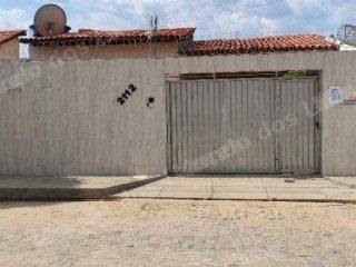 Casa em leilao em Floriano/PI