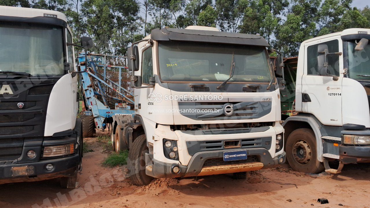 Volvo Fm 500 6X4T 2015 em leilao em Brasil