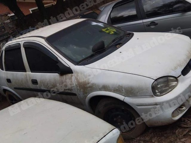 Gm em leilao em São Sebastião da Grama/SP