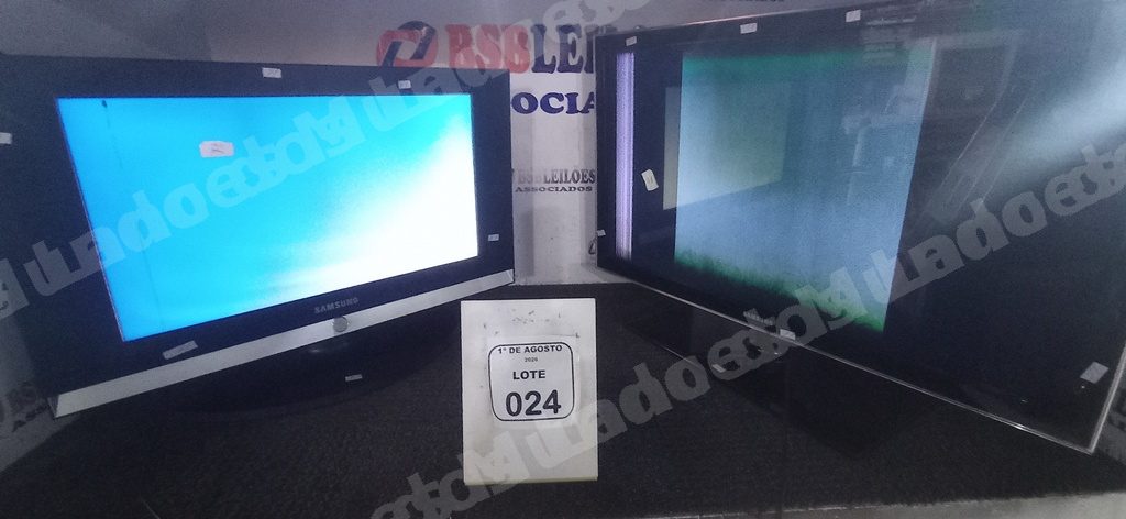 Lote em leilao em Brasil