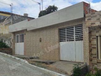 Casa em leilao em Bezerros/PE