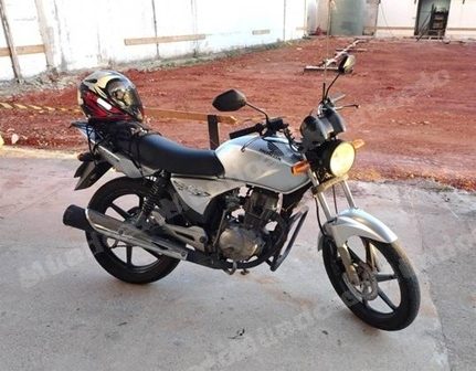 Honda em leilao em Amparo do Serra/SP