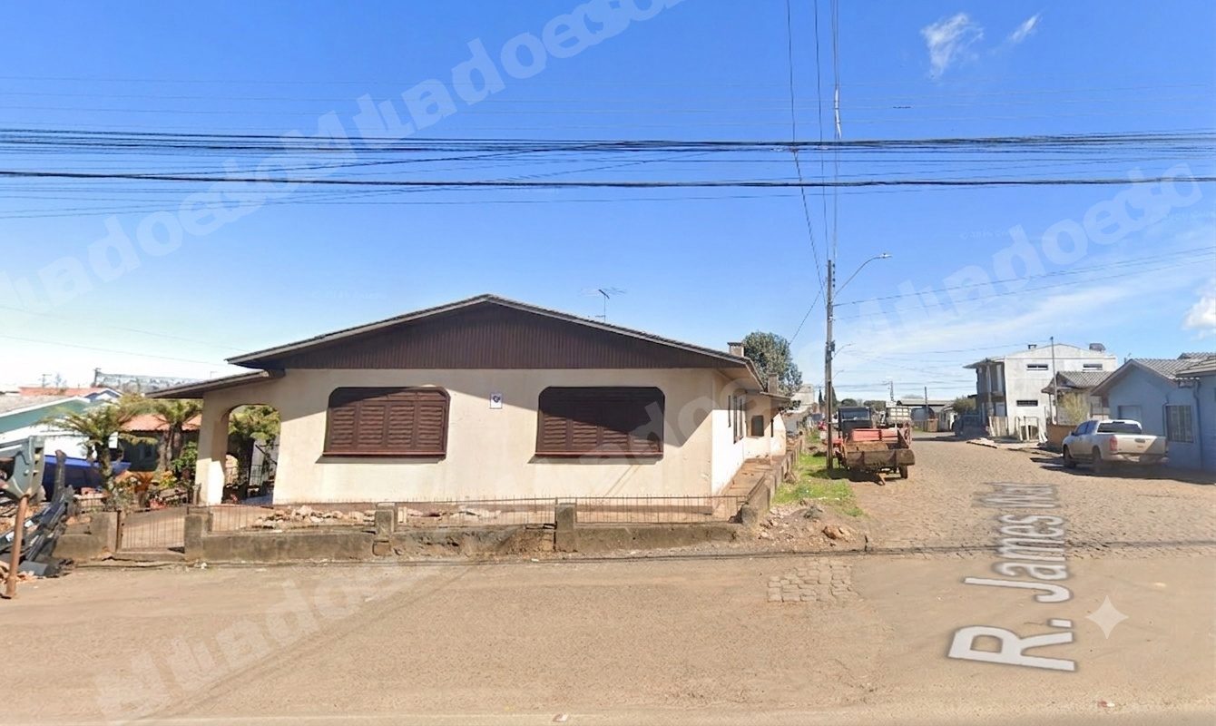 Casa em leilao em Brasil