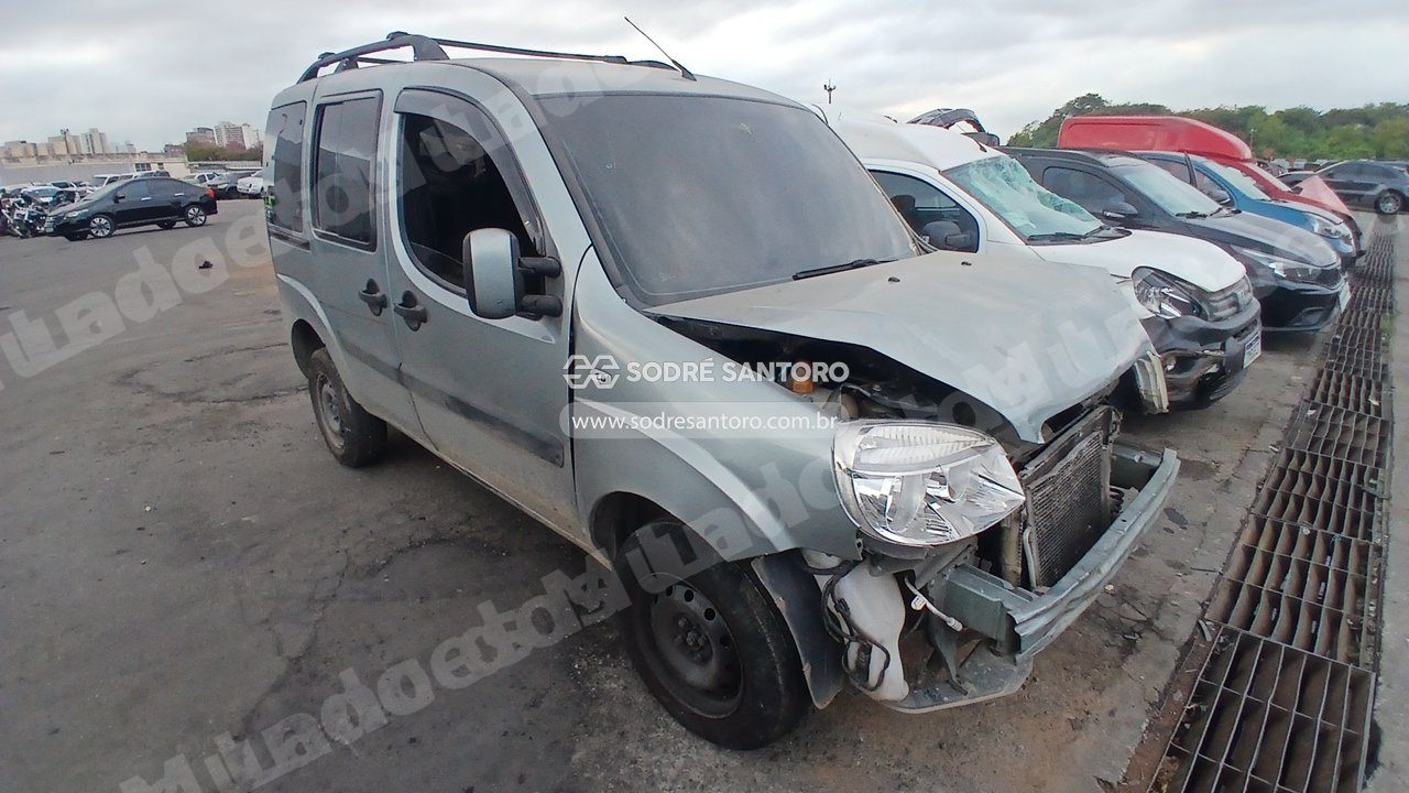 Fiat Doblo Hlx 1.8 Flex 2010 em leilao em Guarulhos/SP
