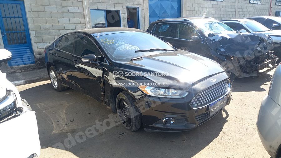 Ford Fusion Flex 2014 em leilão em Monte Mor/SP