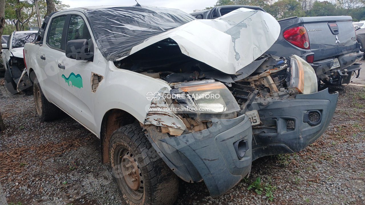 Ford Ranger Xl 2015 em leilão em Brasil