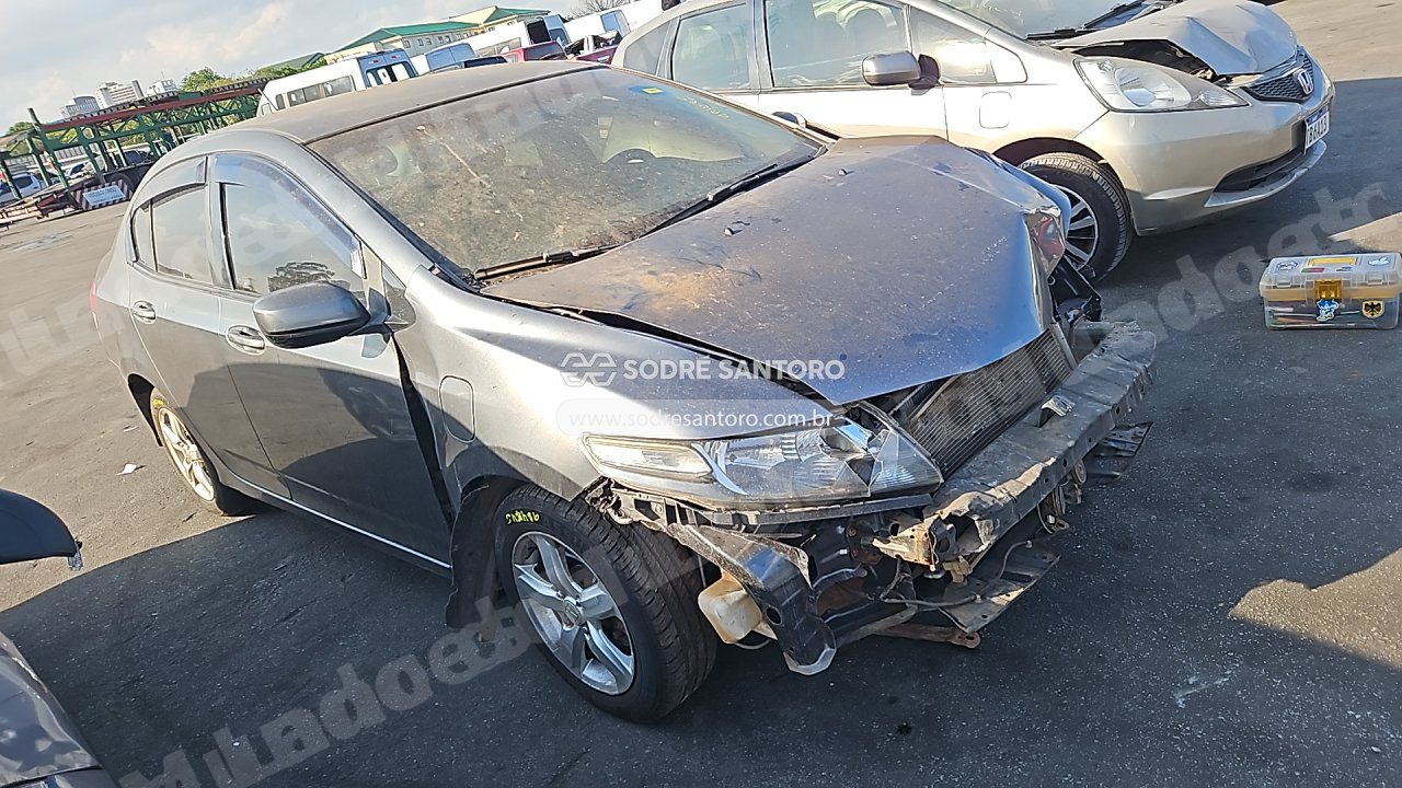 Honda City Lx Flex 2010 em leilão em Brasil