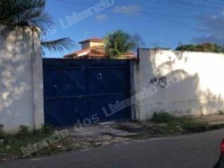Casa em leilao em Camaçari/BA