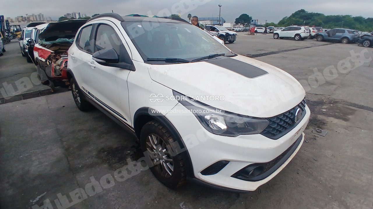 Fiat Argo Trekking 1.3 2020 em leilao em Brasil