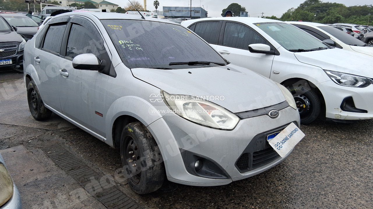Ford Fiesta Sedan 1.6 Flex 2012 em leilao em Brasil
