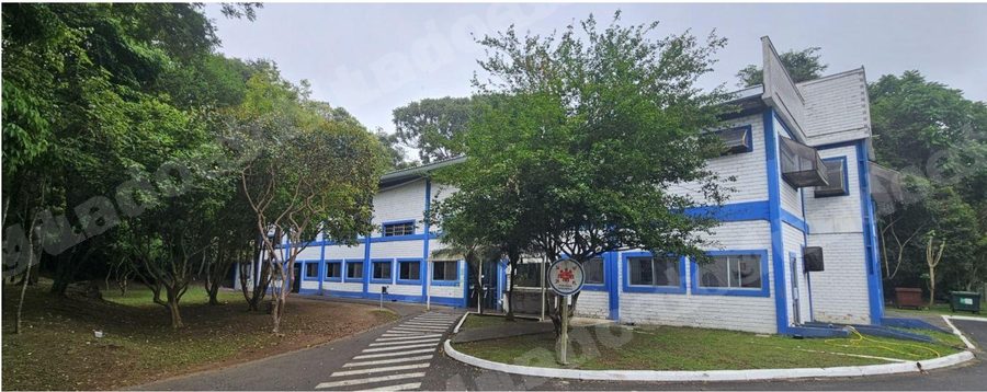 Terreno de 13040 m2 em leilão em Brasil