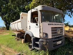 Vw 26 2015 em leilao em Brasil