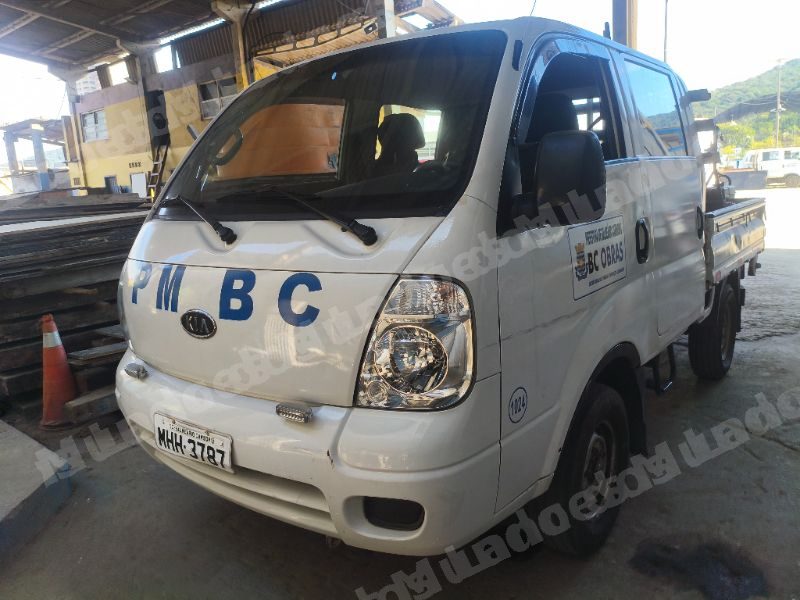 Kia K2700 em leilão em Balneário Camboriú/SC