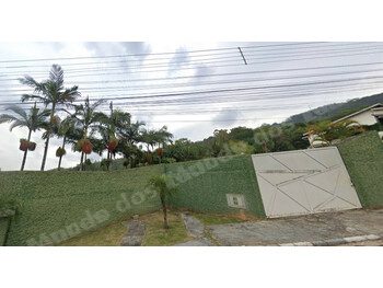 Imóvel de 454 m2 em leilão em Mairiporã/SP