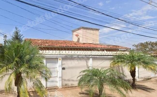 Lote em leilao em Santa Lagoa/MG