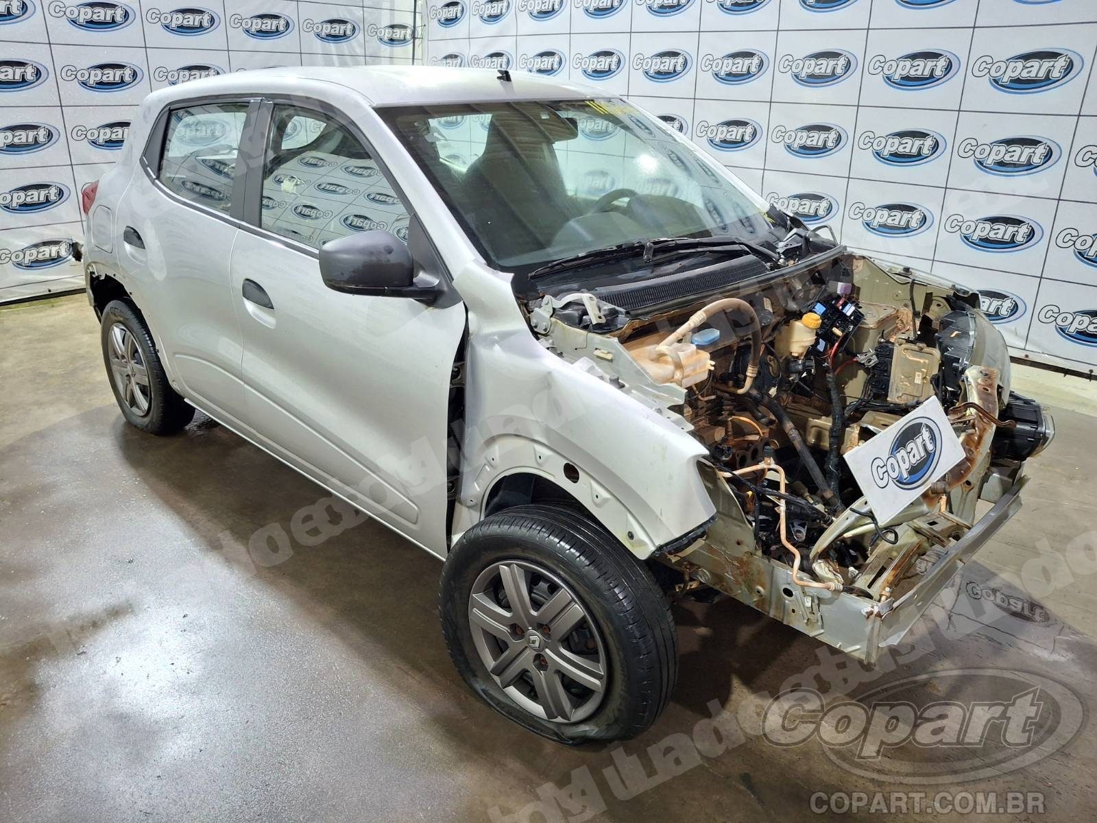 Lote em leilao em Candeias/BA