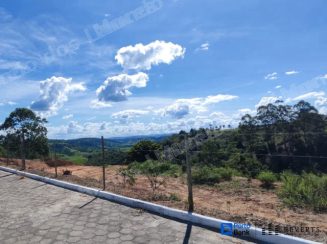 Casa em leilão em Brasil - Lote 140