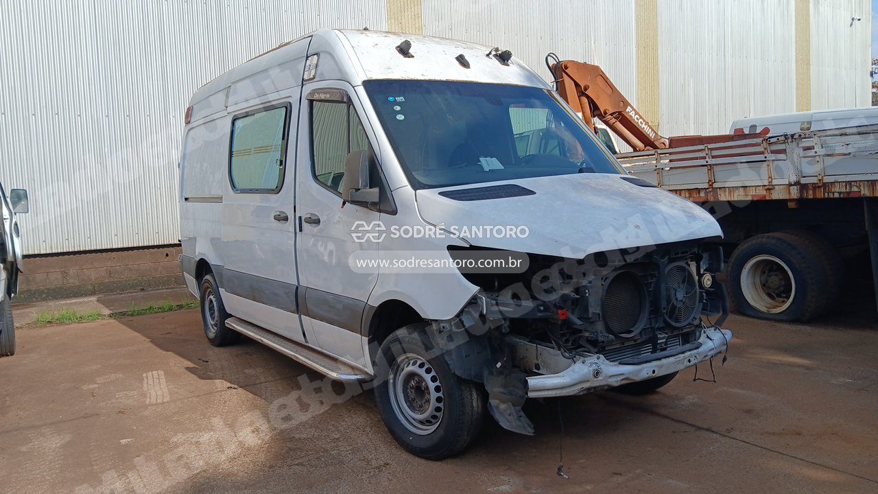 Mercedes-Benz 416 Alter Amb 2021 em leilão em Sertãozinho/SP