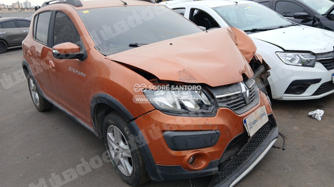 Renault em leilao em Brasil