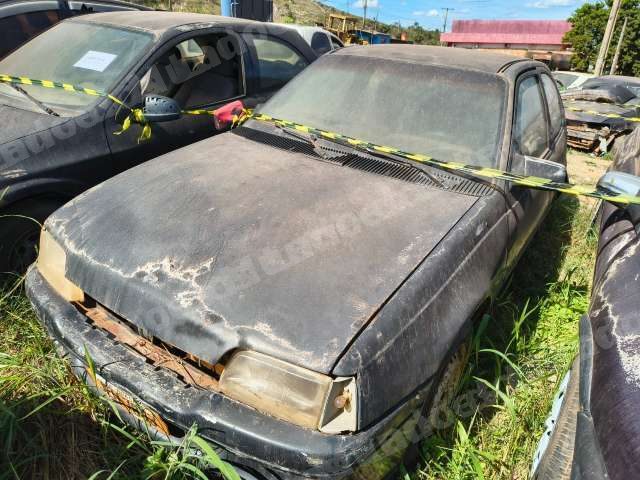 Gm em leilao em Brasil