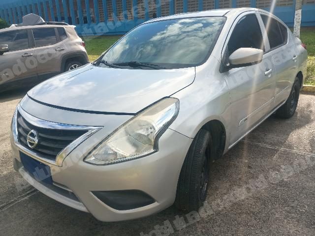 Nissan 2015 em leilão em Paulista/PE