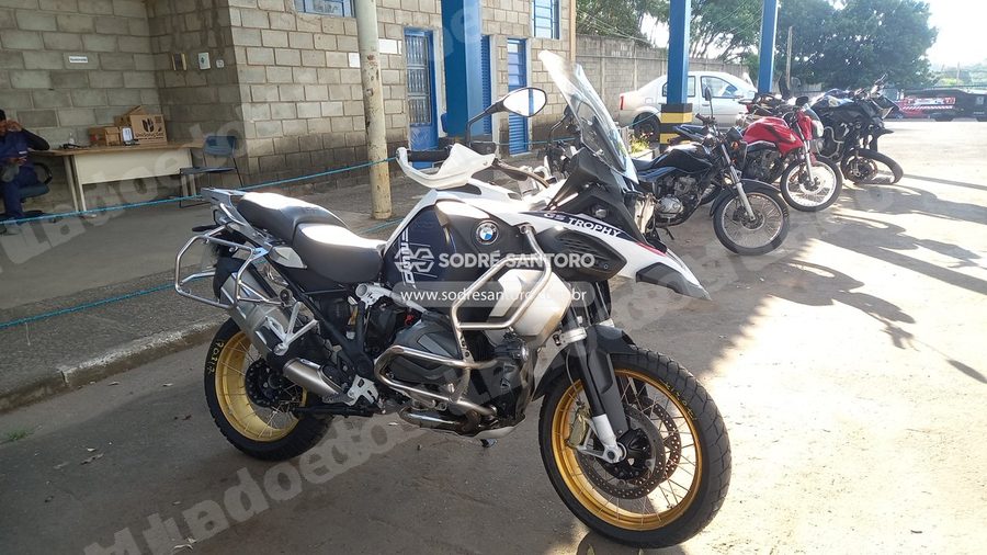 Bmw R1250Gs Adventure 2023 em leilão em Monte Mor/SP