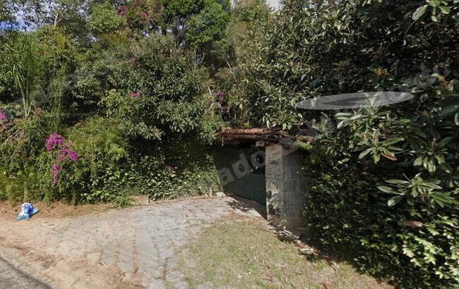 Casa em leilao em Teresópolis/RJ