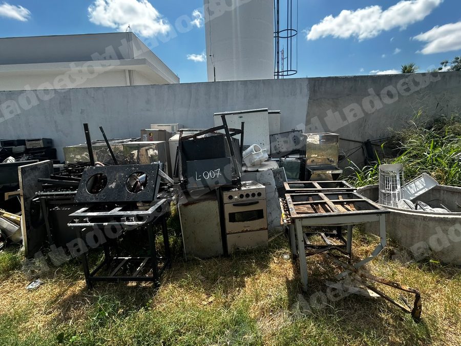Eletrodoméstico em leilão em Brasil - Lote 8