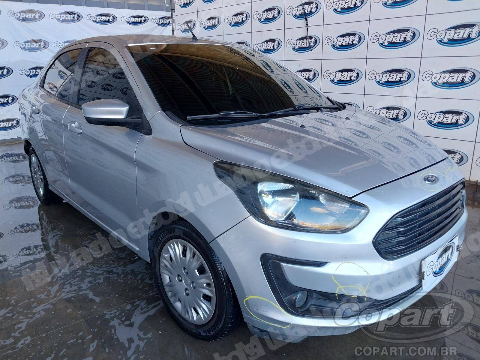 Lote em leilao em Candeias/BA