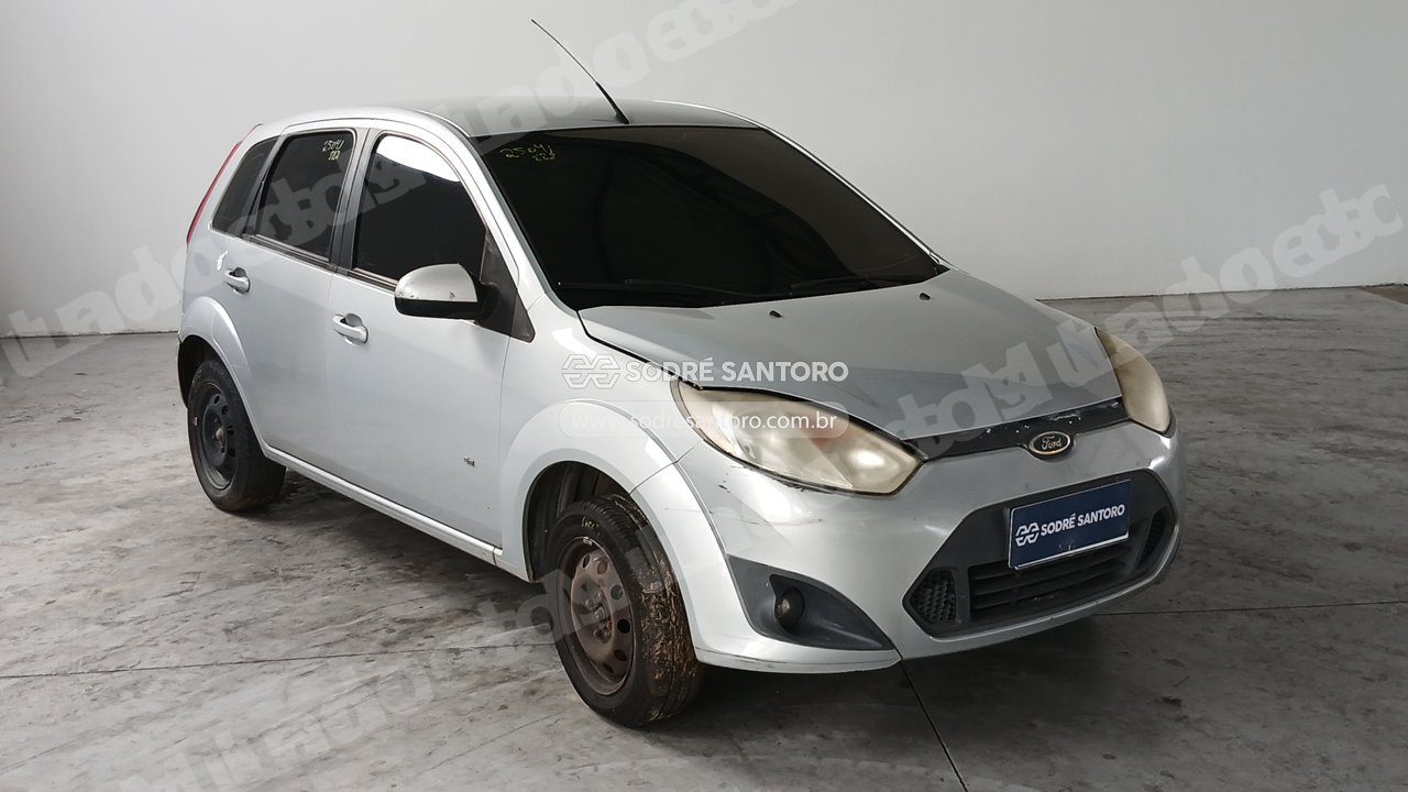 Ford Fiesta Flex 2014 em leilão em Caçapava/SP