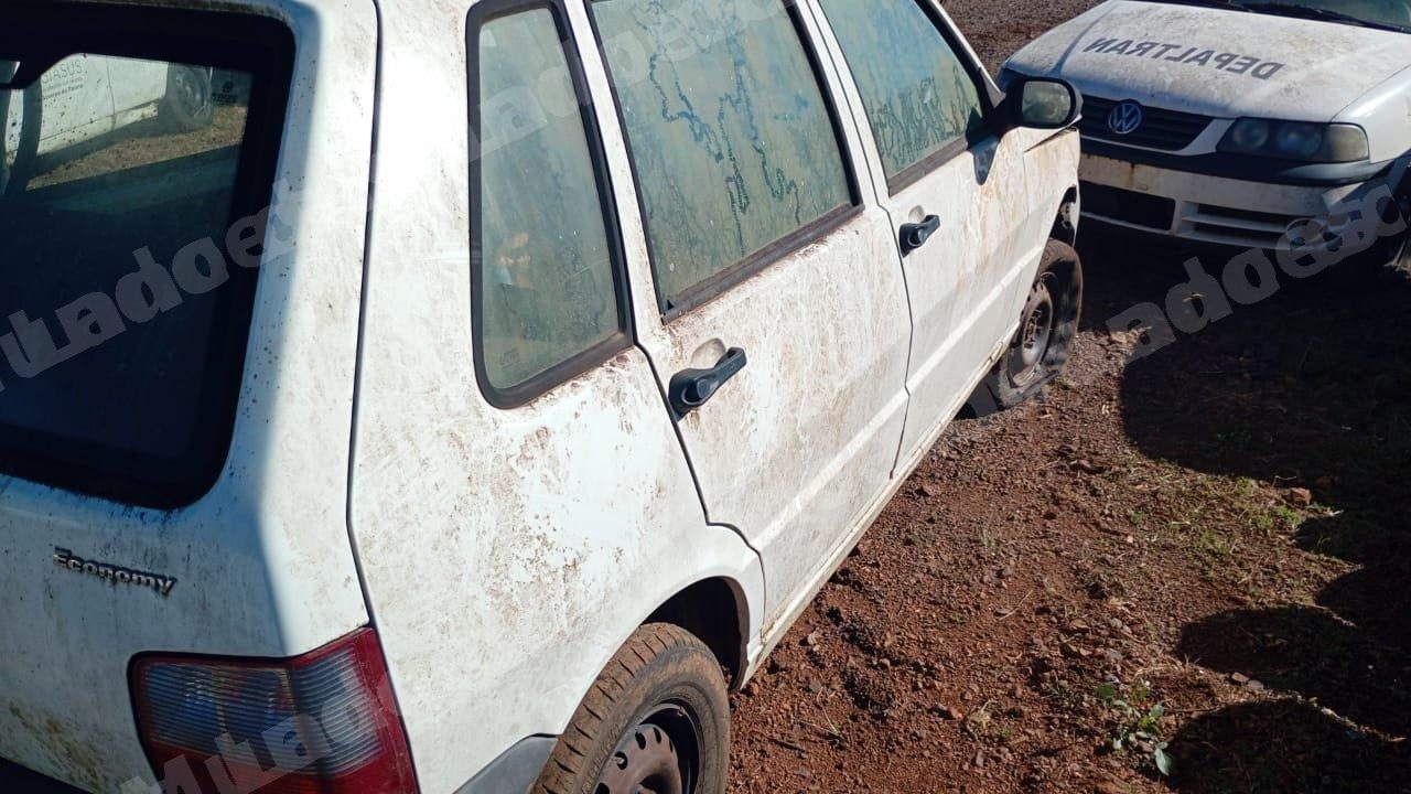 Fiat Uno 2010 em leilão em Palmas/PR - Lote 1