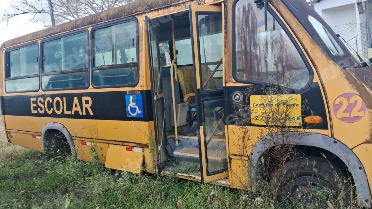 Iveco em leilao em Brasil - Lote 1