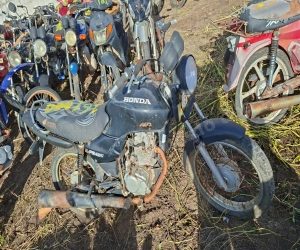 Honda em leilao em Brasil
