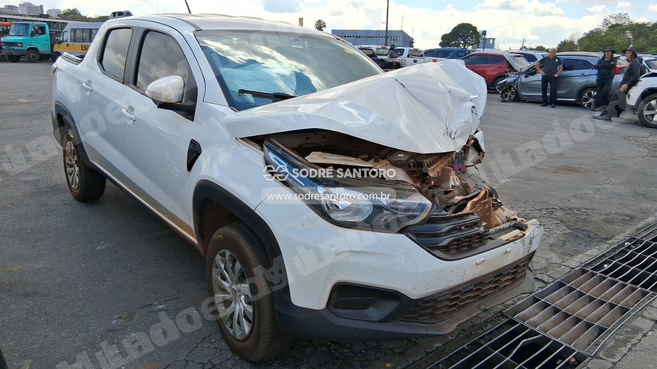 Fiat Strada Freedom Cd13 2025 em leilão em Brasil