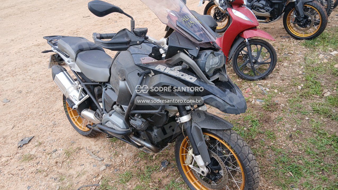 Bmw R1200 Gs 2018 em leilão em São José dos Pinhais/PR