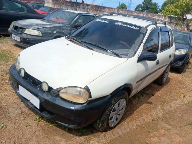 Gm 1997 em leilao em Brasil - Lote 2