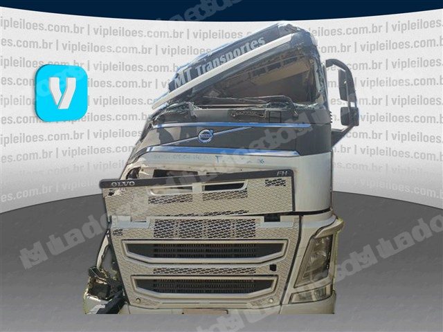 Volvo em leilao em Brasil