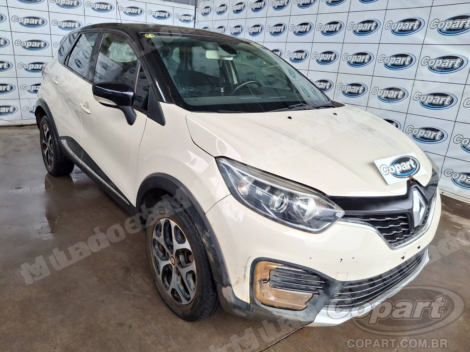 Lote em leilao em Candeias/BA
