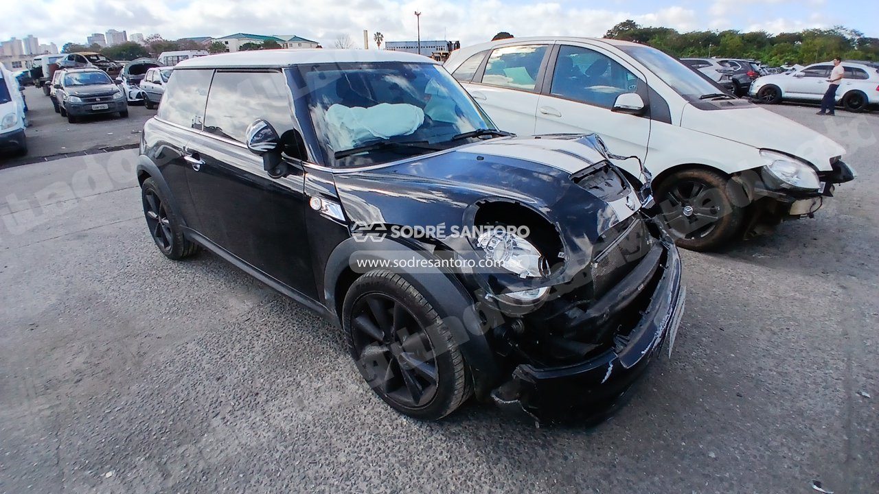 Cooper S 2012 em leilao em Brasil