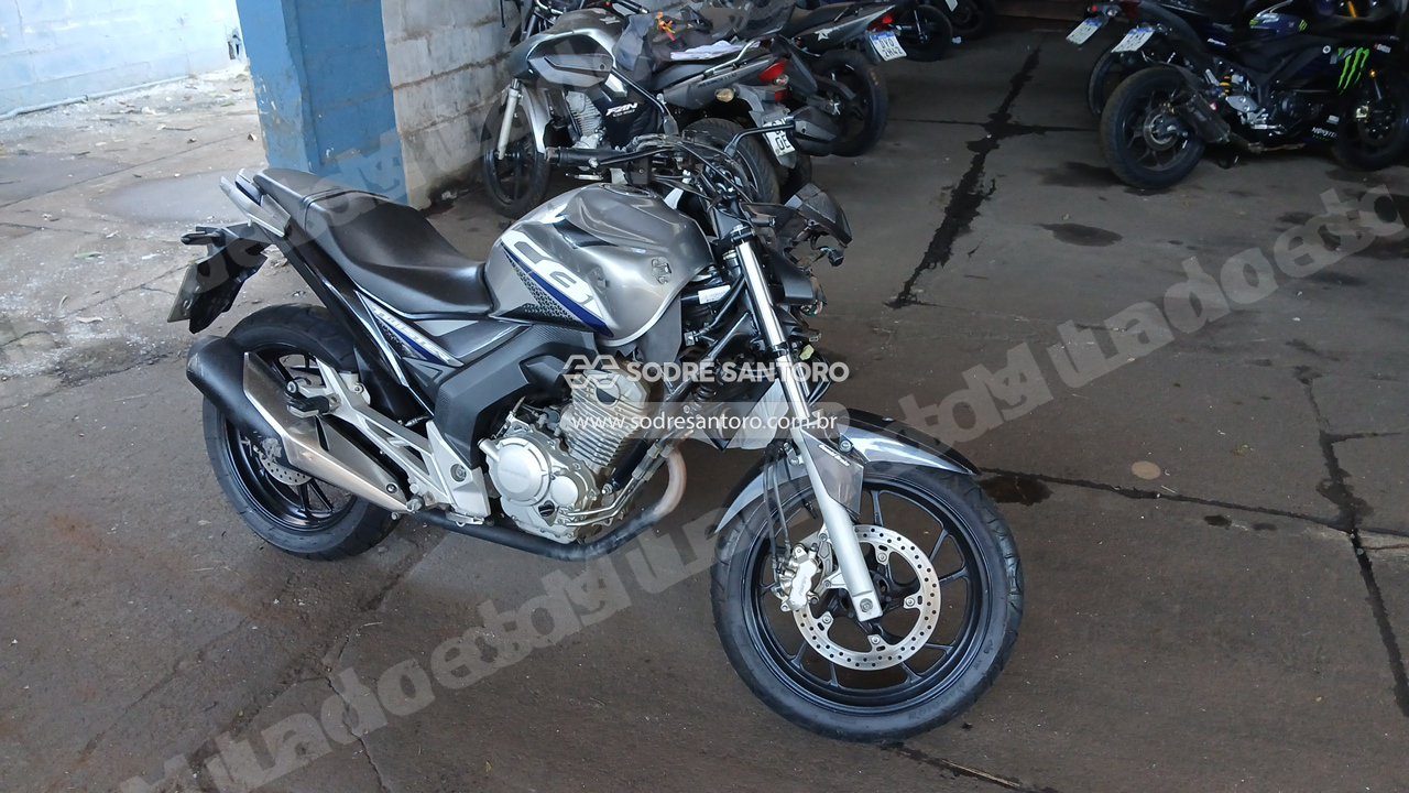 Honda Cb 250F Twister Cbs 2020 em leilao em Ribeirão Preto/SP