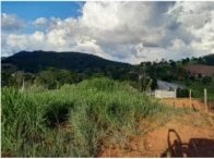 Casa de 2426 m2 em leilao em Mateus Leme/MG