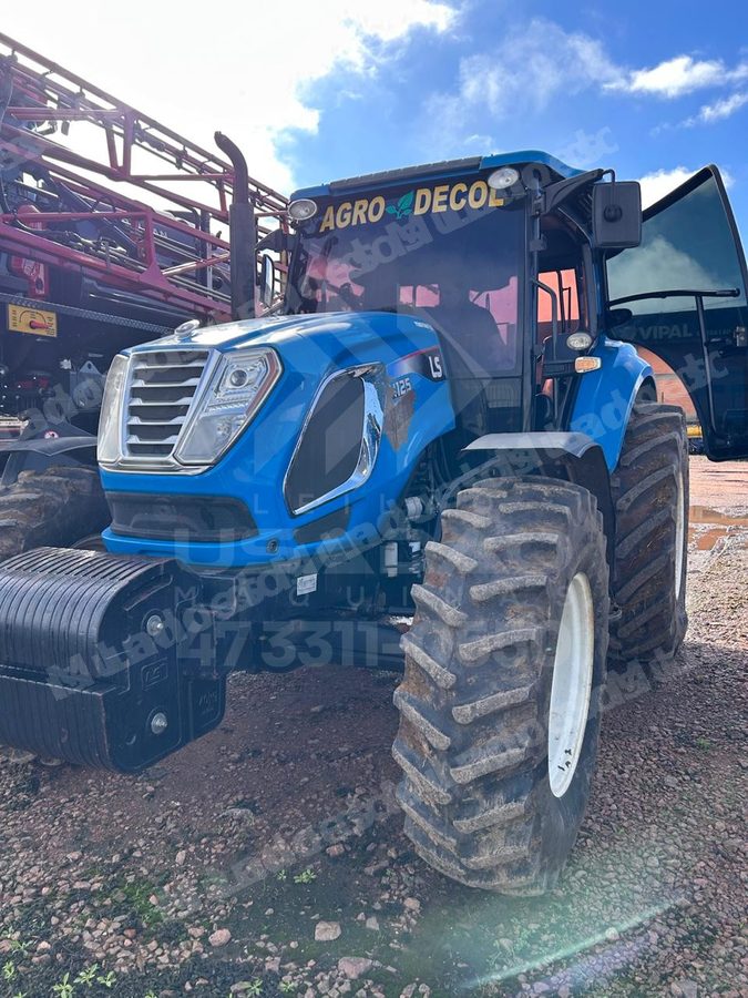Máquina agrícola 2022 em leilão em Faxinal/PR
