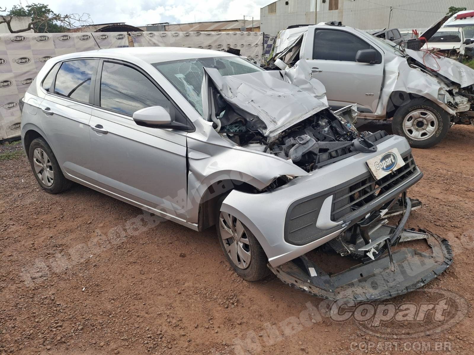Veiculo em leilao em Cuiabá/MT