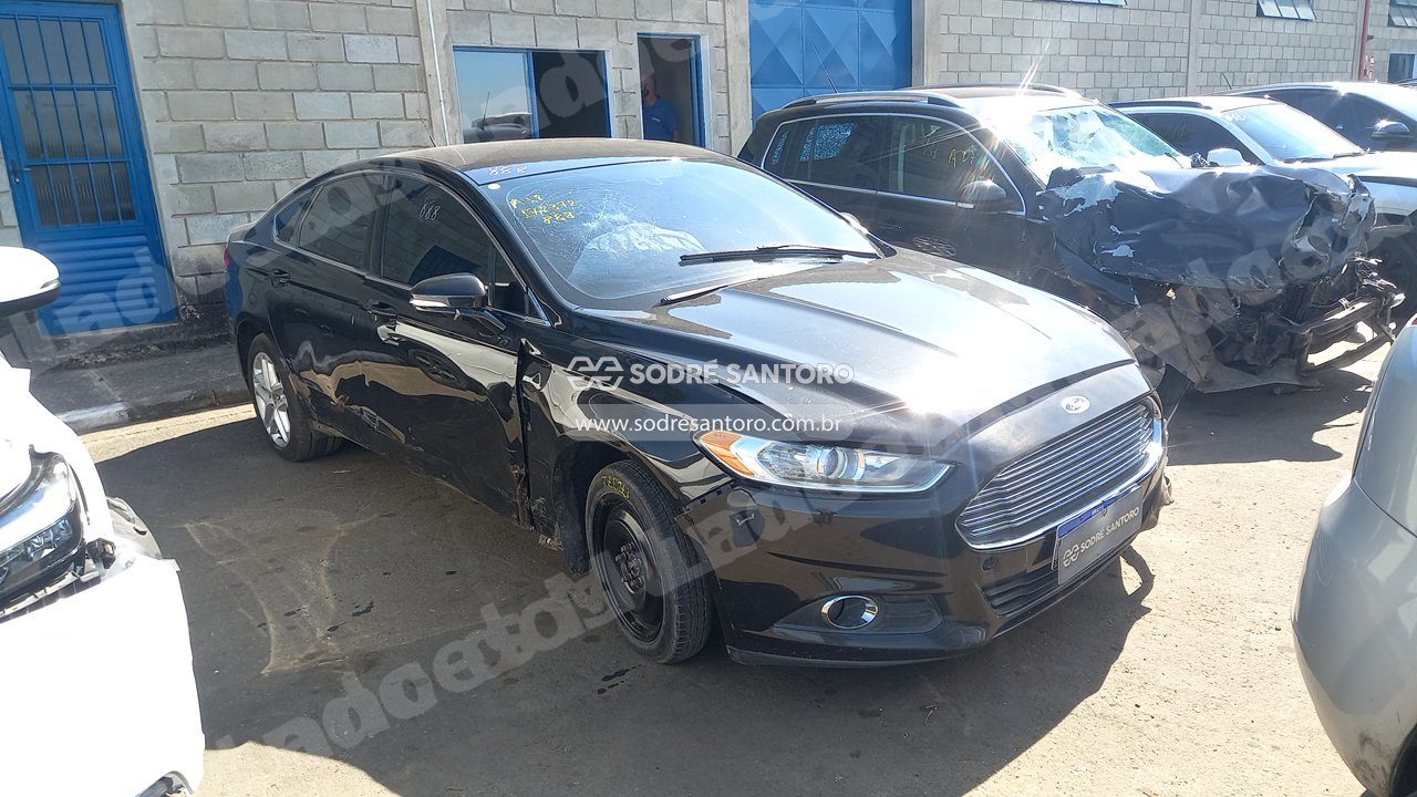 Ford Fusion Flex 2014 em leilão em Monte Mor/SP