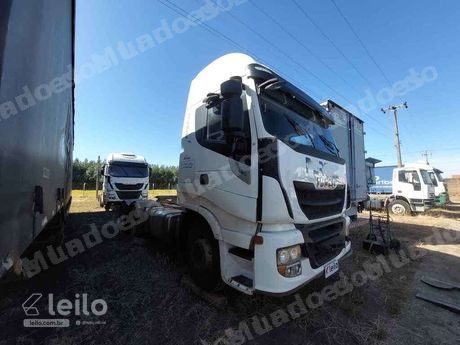 Lote em leilao em Brasil