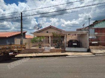 Imóvel de 133 m2 em leilão em Angatuba/SP